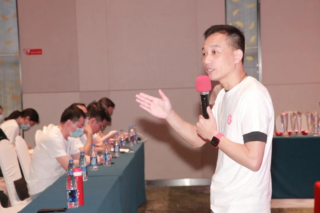 【风采】8月员工大会丨乘风破浪潮头立，扬帆起航正当时！